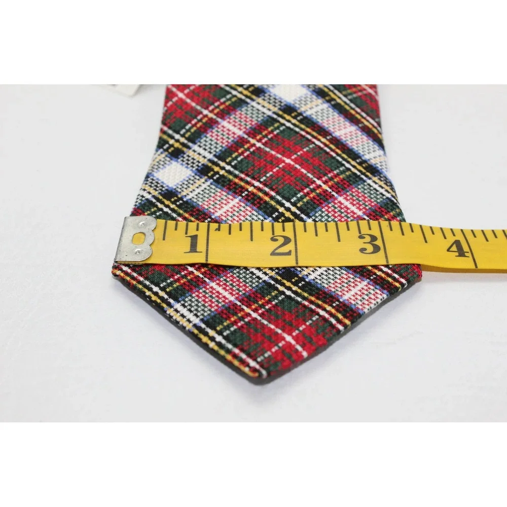 Roundtree & Yorke Mens Red Green Plaid Silk Tie F65TR340 USA Made NWT